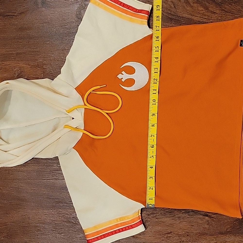 Star WarsRebel Alliance Cropped Short Sleeve Hoodie By Heroes And Villians - Picture 5 of 12